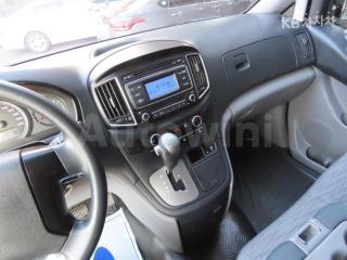 2017 HYUNDAI GRAND STAREX H-1 3 SEATS VAN SMART - 8