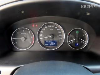 2017 HYUNDAI GRAND STAREX H-1 5 SEATS VAN MORDERN - 8