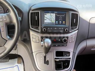 2017 HYUNDAI GRAND STAREX H-1 5 SEATS VAN MORDERN - 10