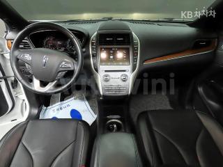 2017 LINCOLN MKC 2.0 AWD 셀렉트(101A) - 9
