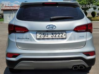 KMHSW81UBJU852023 2018 HYUNDAI SANTAFE THE PRIME DIESEL R2.0 2WD 5 SEATS VALUEPLUS-5