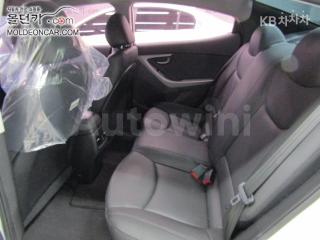 2015 HYUNDAI  AVANTE ELANTRA 1.6 GDI MORDERN BASIC - 10