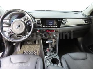 KNACB81CGHA069508 2017 KIA NIRO 1.6 PRESTIGE-4