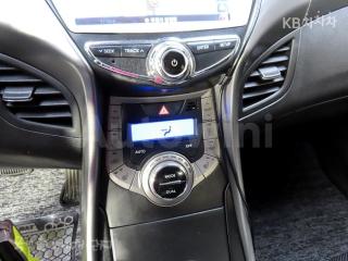2013 HYUNDAI AVANTE MD ELANTRA M16 GDI SMART - 14