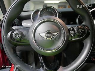 2018 MINI COOPER 5DOORS D 1.5 - 8