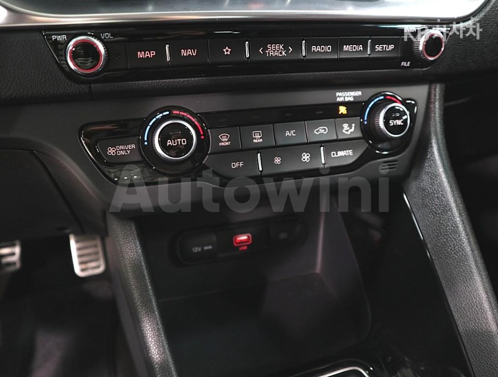 2020 KIA  NIRO 1.6 HEV NOBLESSE SPECIAL - 14