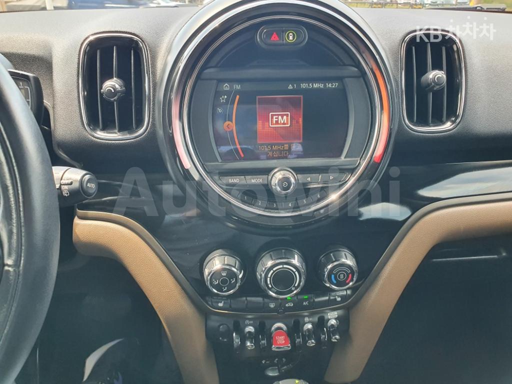 2018 MINI COOPER COUNTRYMAN 2.0 COOPER D - 8