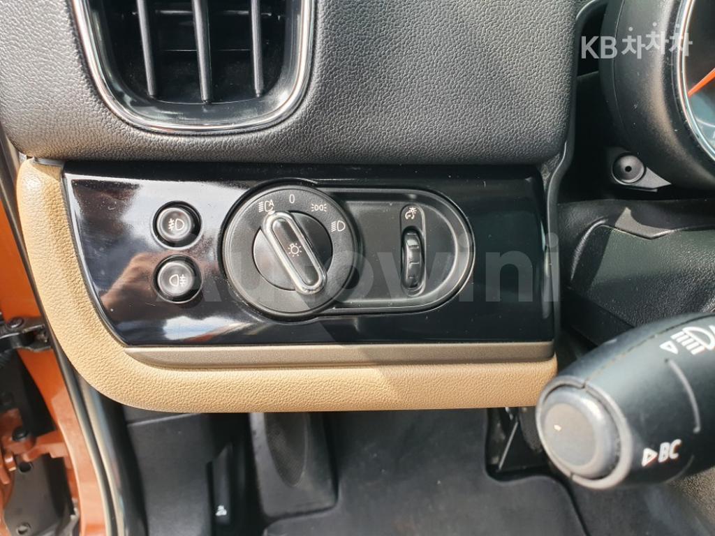 2018 MINI COOPER COUNTRYMAN 2.0 COOPER D - 9