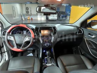 2018 HYUNDAI SANTAFE THE PRIME DIESEL R2.0 2WD 5 SEATS VALUEPLUS - 8