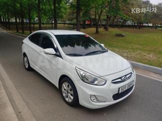 2017 HYUNDAI ACCENT  1.4 VVT MORDERN - 8