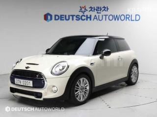 WMWXP7103GT878268 2016 MINI COOPER S 1.6 BASIC-0