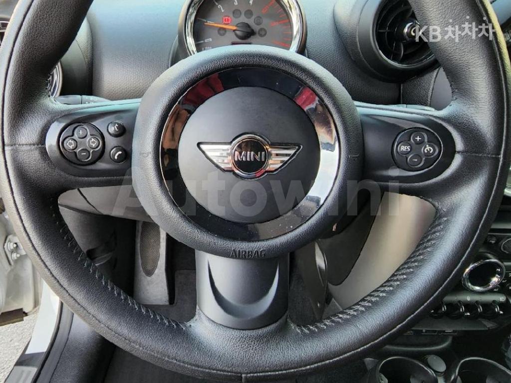 2015 MINI COOPER COUNTRYMAN D ALL4 2.0 BASIC - 9