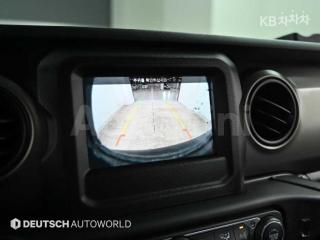 2018 JEEP WRANGLER JL  2.0 SPORTS 4 DOOR BASIC - 15