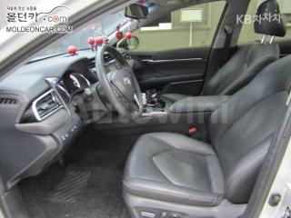 2018 TOYOTA CAMRY 2.5 - 9