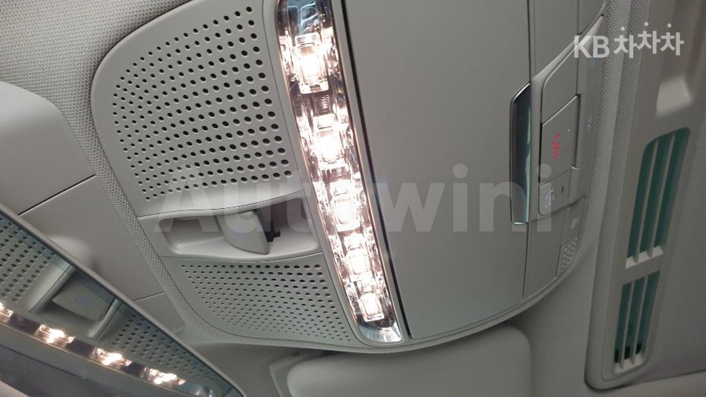 2020 MERCEDES BENZ E CLASS W213 E300 4MATIC EXCLUSIVE - 23
