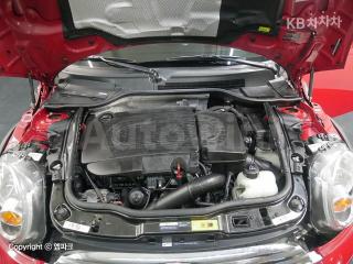 WMWSW5102CT470825 2012 MINI COOPER D 2.0 SE-4