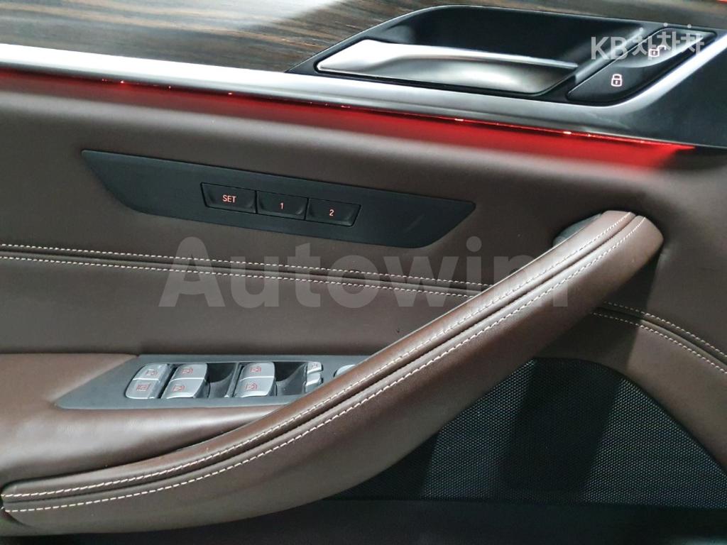 2020 BMW  5SERIES G30  530I M SPORT PLUS - 16