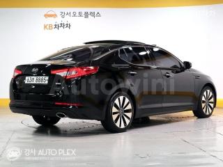 KNAGN419BDA325794 2013 KIA K5 OPTIMA GASOLINE 2.0 LUXURY-2