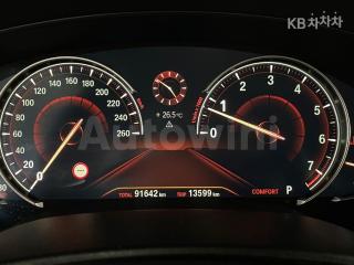 2017 BMW  5SERIES G30  530I XDRIVE M SPORT - 7