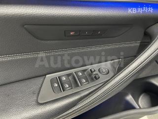 2017 BMW  5SERIES G30  530I XDRIVE M SPORT - 17