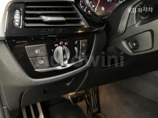 2017 BMW  5SERIES G30  530I XDRIVE M SPORT - 18
