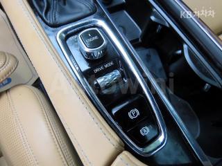 2017 VOLVO XC90 D5 INSCRIPTION - 10