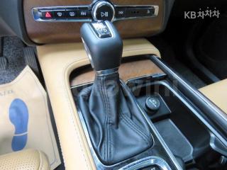 2017 VOLVO XC90 D5 INSCRIPTION - 12