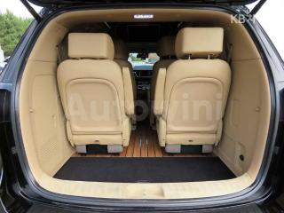 KNAME811BJS438241 2018 KIA  CARNIVAL HIGH-ROOF-LIMOUSINE 3.3 GASOLINE 9 SEATS NOBLESSE SPECIAL-4