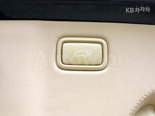 KNAME811BJS438241 2018 KIA  CARNIVAL HIGH-ROOF-LIMOUSINE 3.3 GASOLINE 9 SEATS NOBLESSE SPECIAL-5
