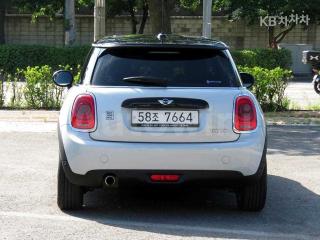 WMWXP5104J2H39450 2018 MINI COOPER 1.6 SE-2
