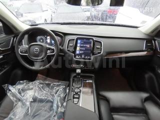 2017 VOLVO XC90 D5 MOMENTUM - 8