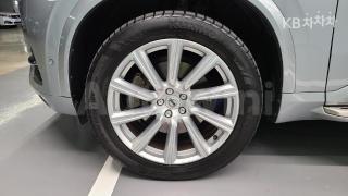2017 VOLVO XC90 D5 INSCRIPTION - 13