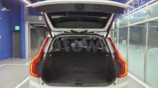 2017 VOLVO XC90 D5 MOMENTUM - 12