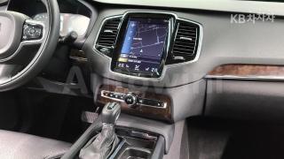2017 VOLVO XC90 D5 MOMENTUM - 18