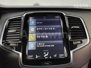 2017 VOLVO XC90 T6 INSCRIPTION - 9