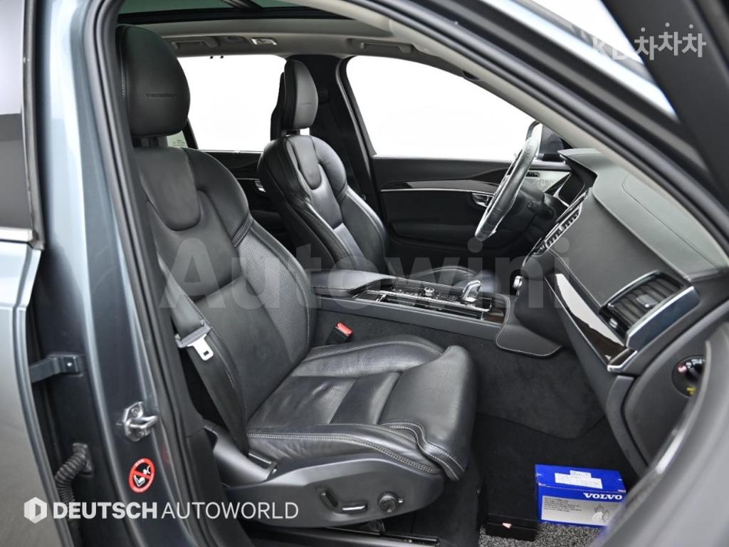 2017 VOLVO XC90 T8 INSCRIPTION - 10