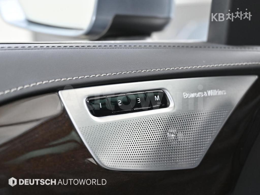 2017 VOLVO XC90 T8 INSCRIPTION - 18