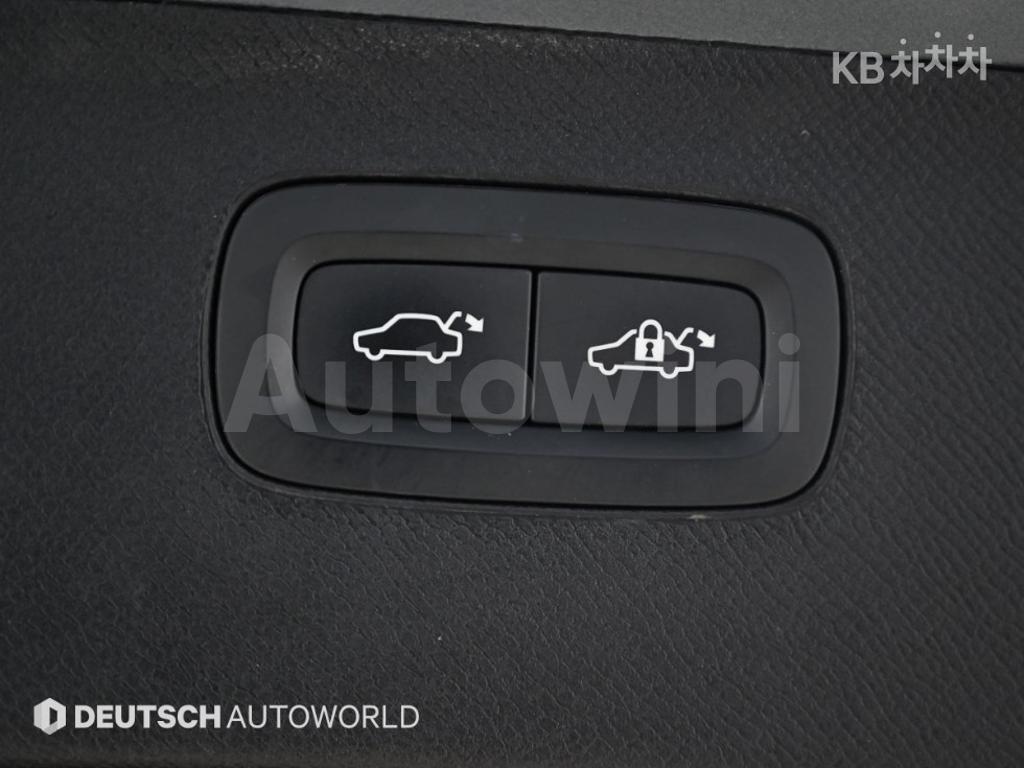 2017 VOLVO XC90 T8 INSCRIPTION - 20