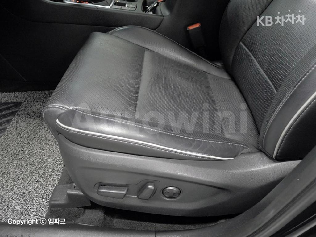 2019 KIA THE BOLD 2.0 DIESEL 2WD 인텔리전트 - 16