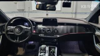 2020 KIA STINGER 2.0 TURBO 2WD PLATINUM - 9
