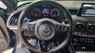 2020 KIA STINGER 2.0 TURBO 2WD PLATINUM - 10