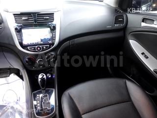 2017 HYUNDAI  ACCENT 3DR 1.5 PRO CS - 10