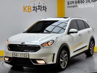 KNACB81CGHA036350 2017 KIA  NIRO 1.6 HEV PRESTIGE-0