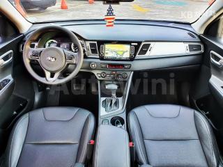 2017 KIA  NIRO 1.6 HEV LUXURY - 7