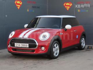 WMWXY3103JTE26854 2018 MINI COOPER D 2.0 BASIC-0