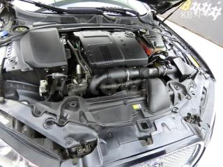 2012 JAGUAR XF 2.2D LUXURY - 19