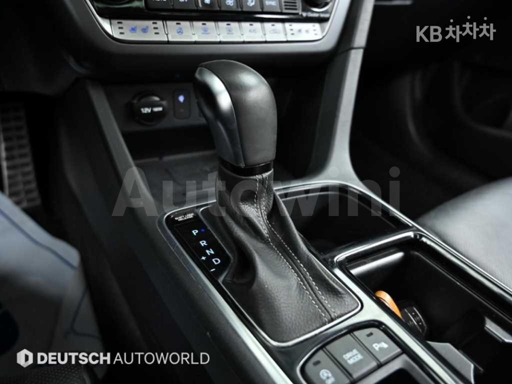 2016 HYUNDAI SONATA RISE 1.6 TURBO PREMIUM - 9