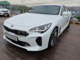 KNAE351ABLS085695 2020 KIA STINGER 2.0 TURBO 2WD PLATINUM-2
