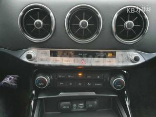 2020 KIA STINGER 2.0 TURBO 2WD PLATINUM - 12
