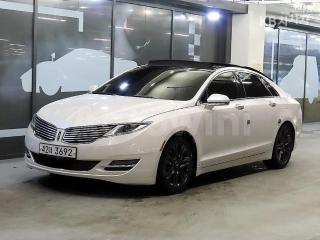 3LN6L2J92FR623621 2015 LINCOLN MKZ 2.0L GTDI RESERVE 300A AWD-0